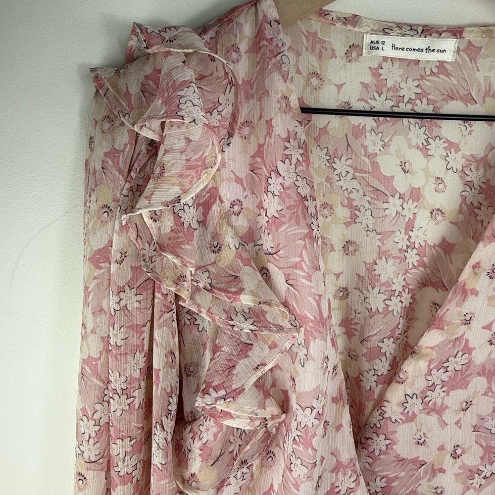 Pink Floral Ruffle Wrap Blouse - Picture 6 of 8